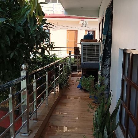 Crescent Moon Homestay リシケーシュ エクステリア 写真